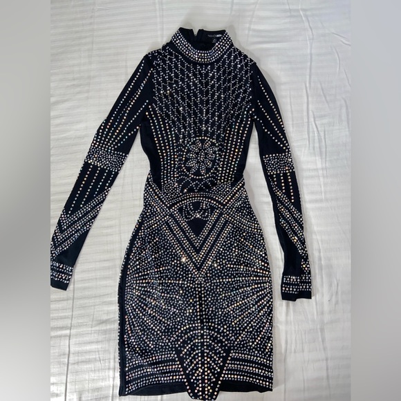 Fashion Nova Dresses & Skirts - Fashion nova rhinestone black body-con dress long sleeve bodycon